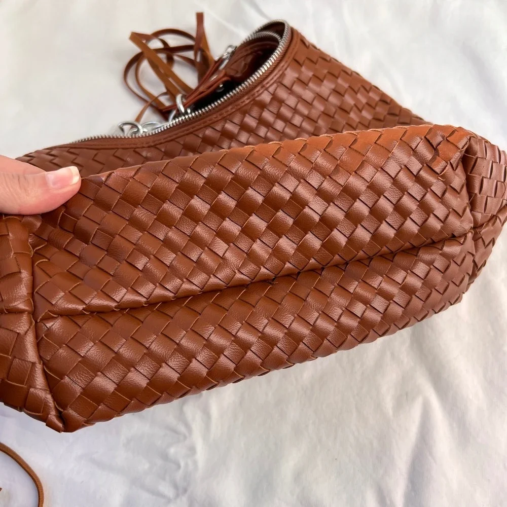 Vegan Leather NEW Woven Hobo Bag with‎ Chain Strap and Tassels Zip Closure Brown